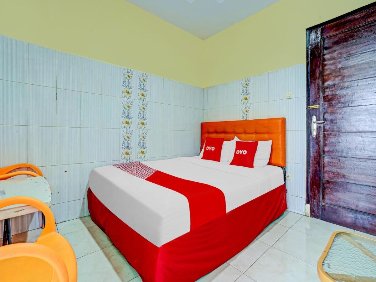 Oyo 90238 Hotel Nusantara Cirebon Eksteriør bilde