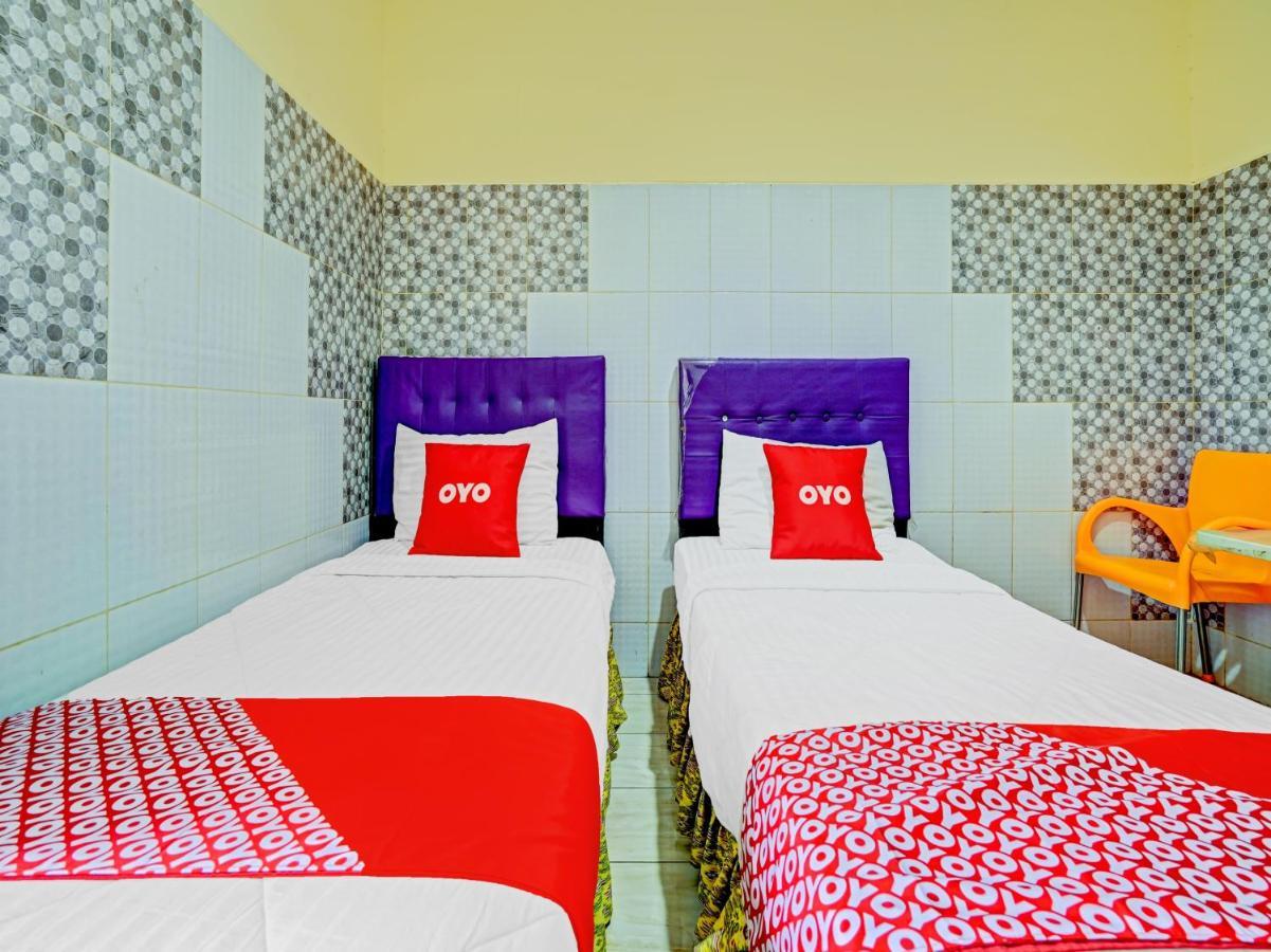 Oyo 90238 Hotel Nusantara Cirebon Eksteriør bilde