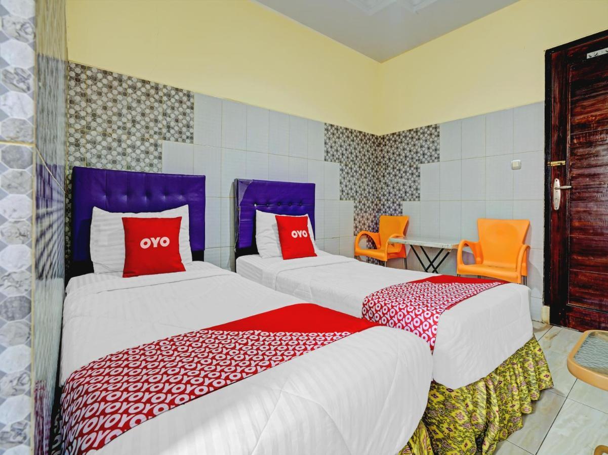 Oyo 90238 Hotel Nusantara Cirebon Eksteriør bilde